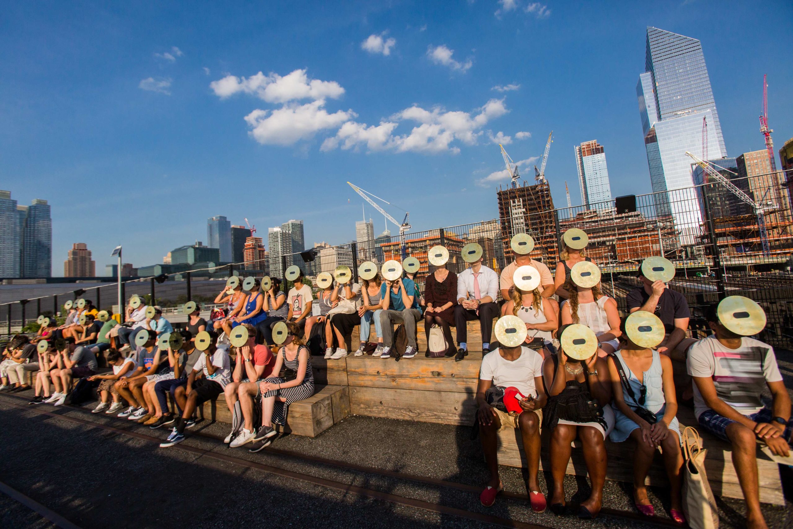 Eduardo Navarro: we who spin around you (Fig. 1)