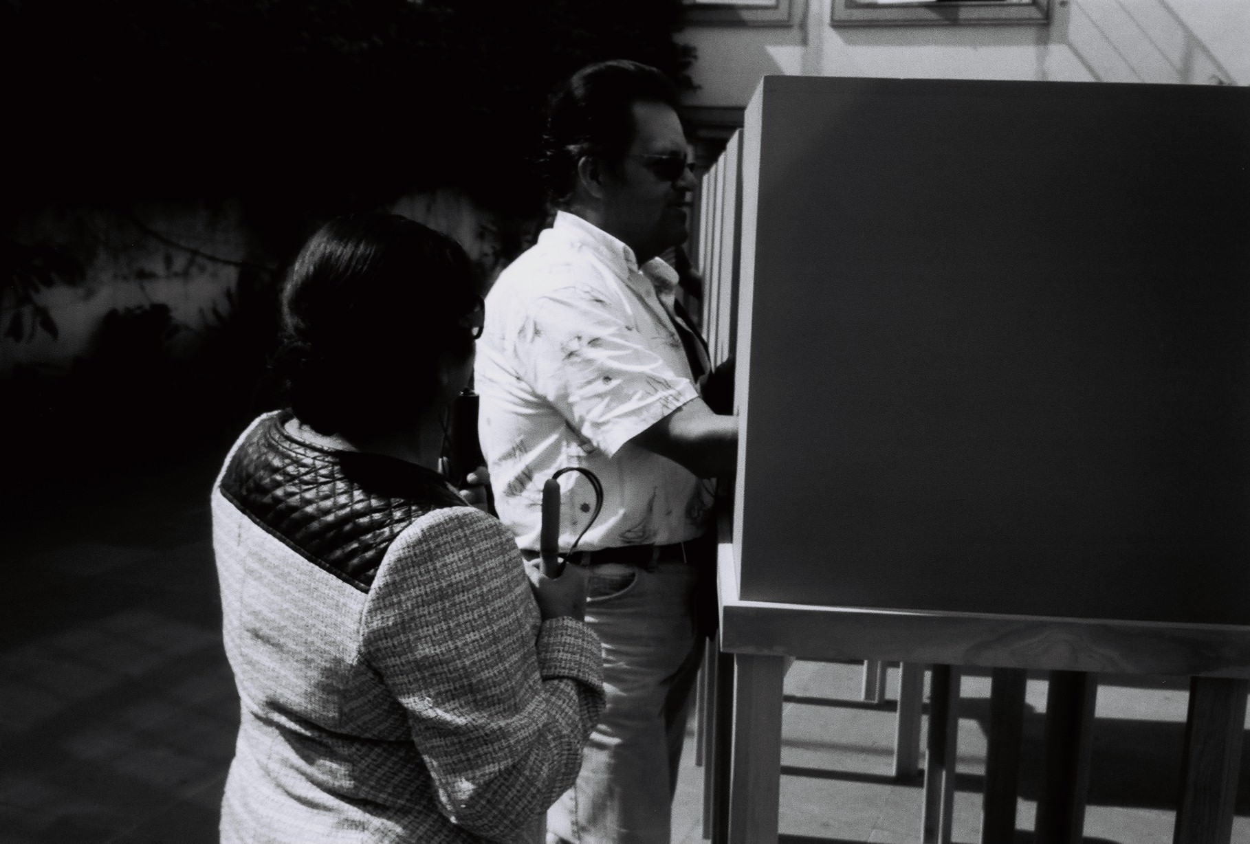 Eduardo Navarro: five invisible haikus (Fig. 10)