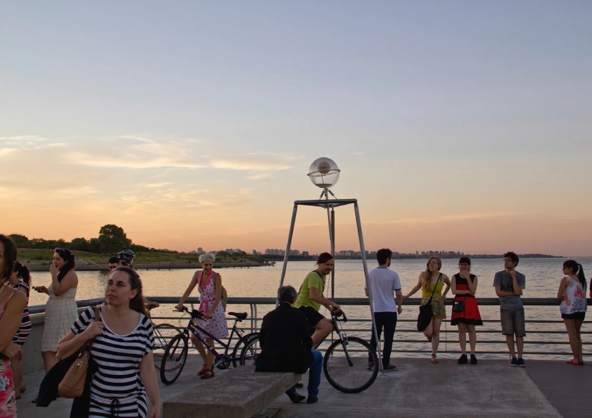 Eduardo Navarro: homeopathic treatment for río de la plata (Fig. 1)