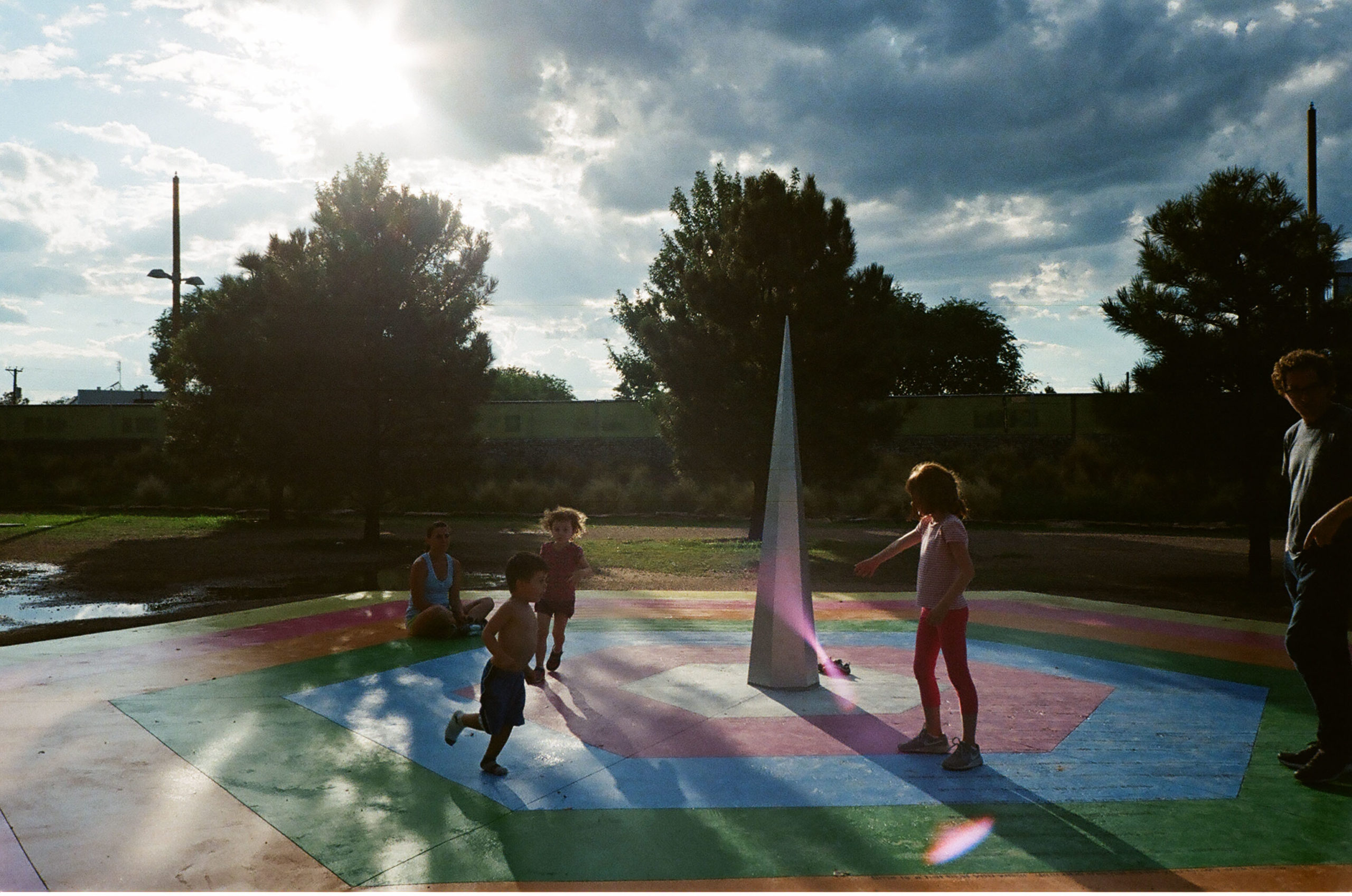 Eduardo Navarro: galactic playground (Fig. 9)