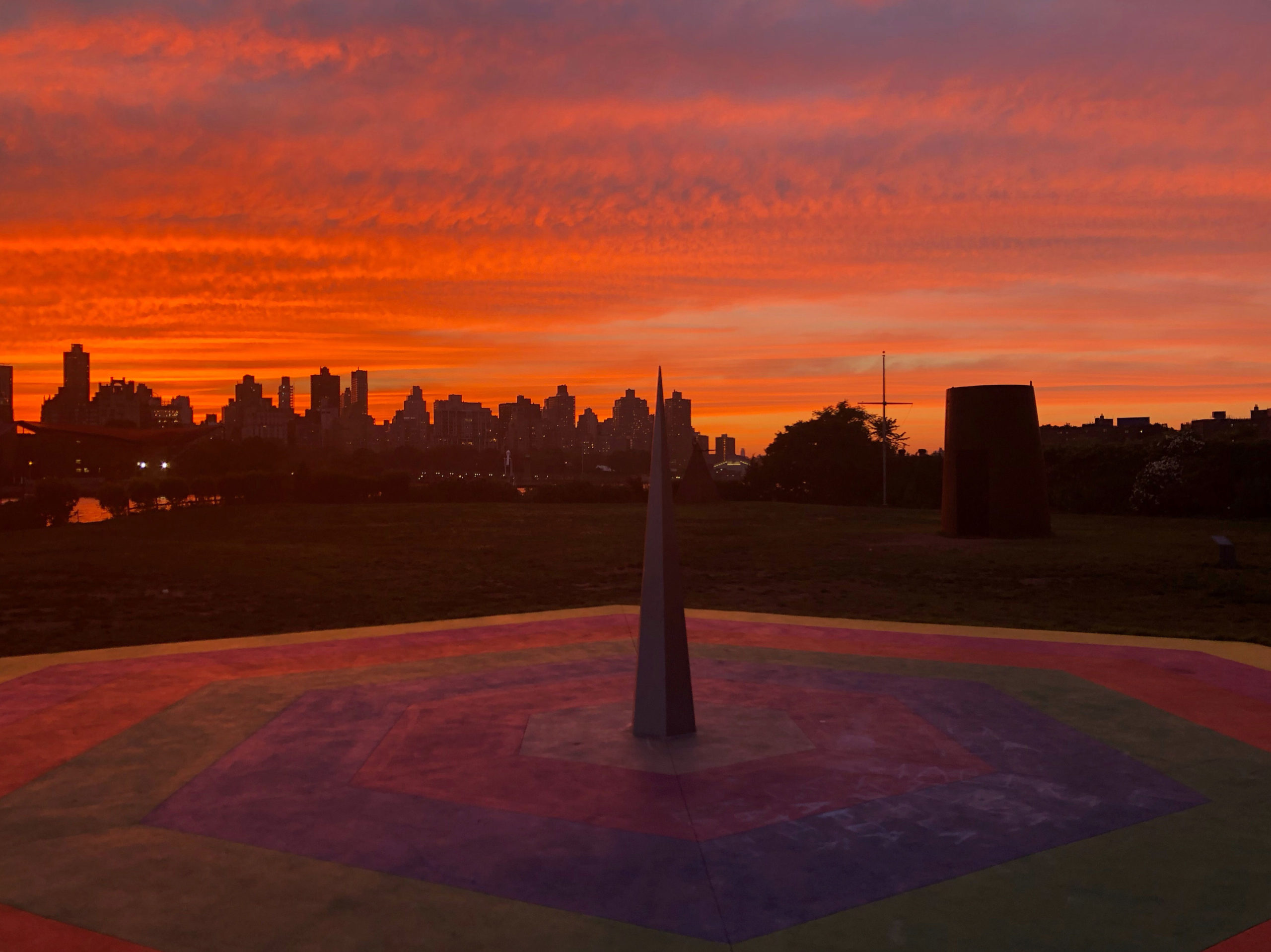 Eduardo Navarro: galactic playground (Fig. 14)