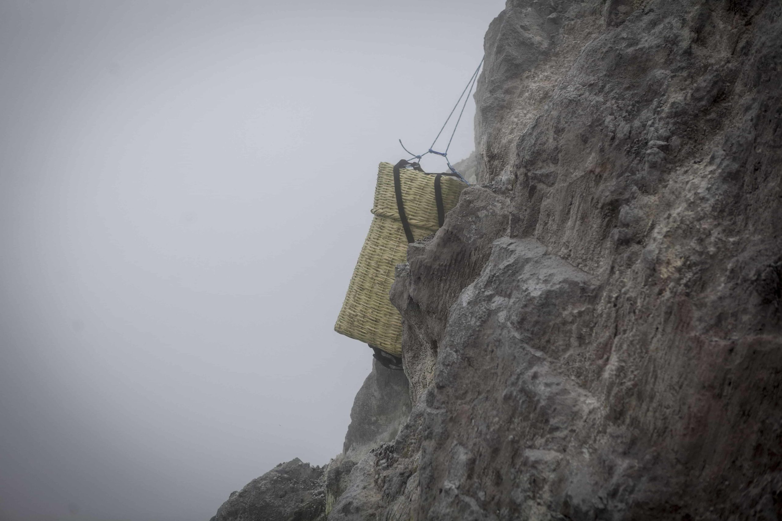 Eduardo Navarro: volcanic poem (Fig. 8)