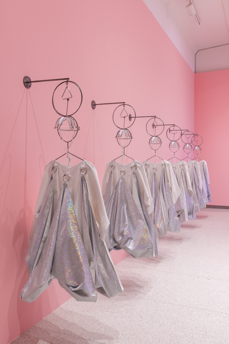 Eduardo Navarro: cloud museum (Fig. 2)