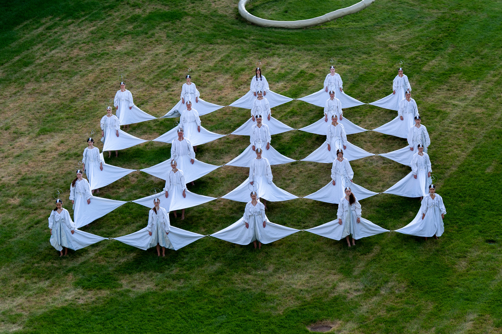 Eduardo Navarro: cloud museum (Fig. 25)