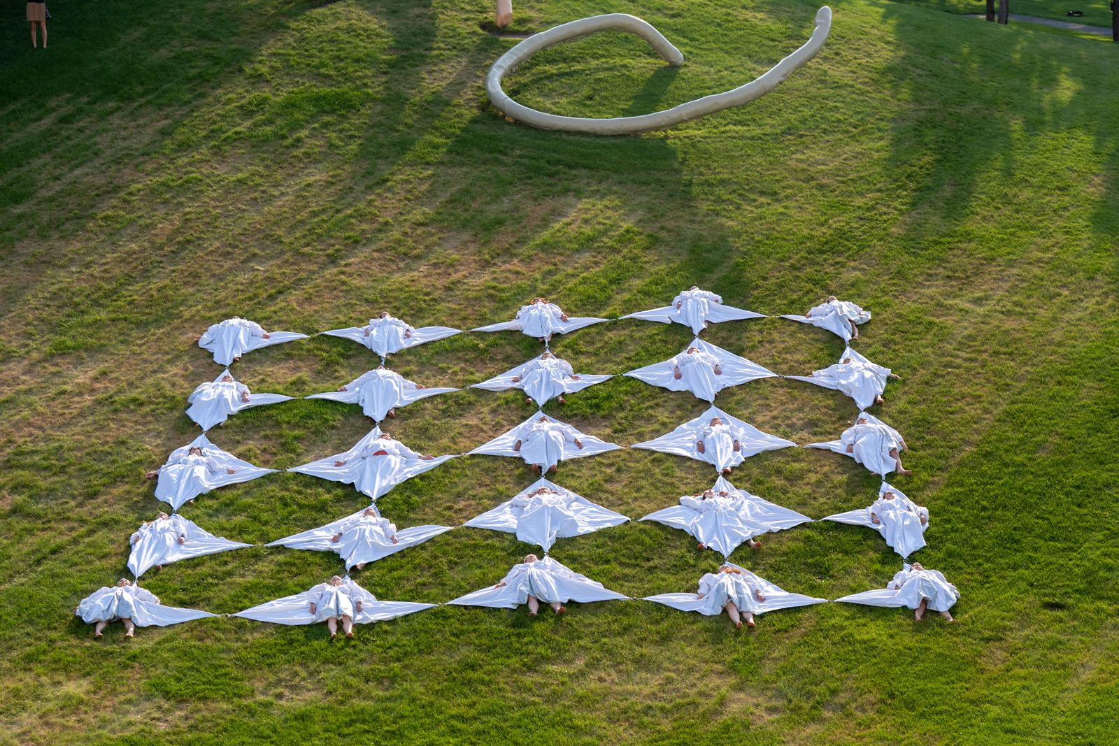 Eduardo Navarro: cloud museum (Fig. 26)