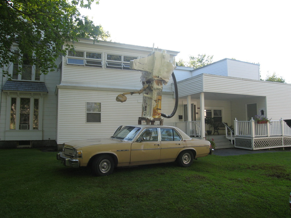 Eduardo Navarro: skowhegan (Fig. 9)